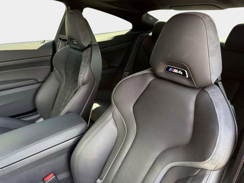 Used 2025 BMW M4 xDrive Competition w/ Executive Package image 31