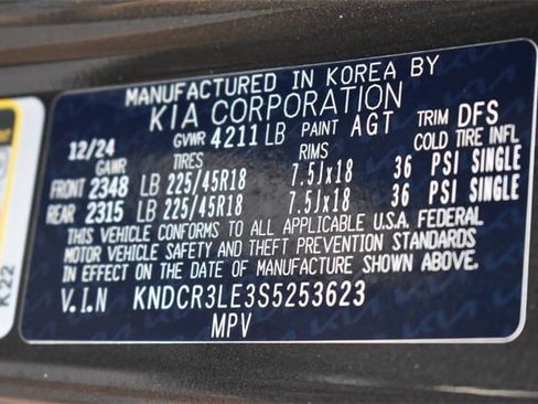 New 2025 Kia Niro EX Touring image 36