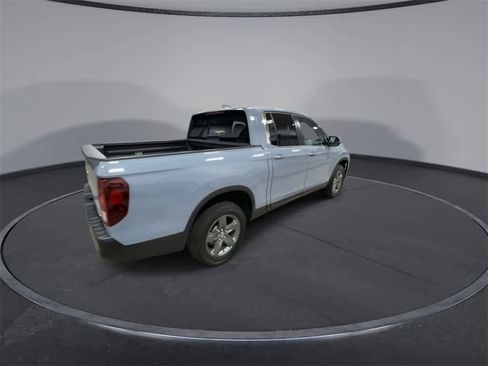 Certified 2023 Honda Ridgeline RTL image 8