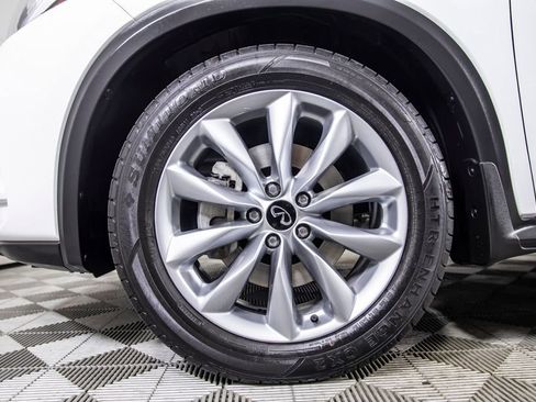 Used 2020 INFINITI QX50 Luxe w/ Navigation Package FWD image 42