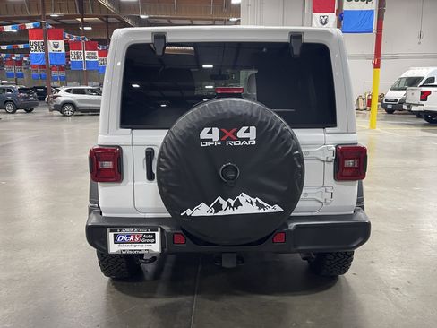 Used 2021 Jeep Wrangler Unlimited Sport w/ Sun And Sound Package AWD/4WD image 4