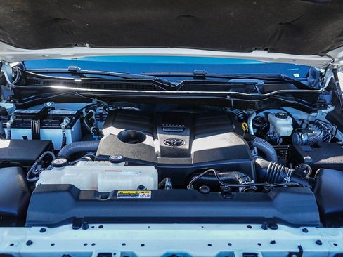 Used 2022 Toyota Tundra Limited image 28