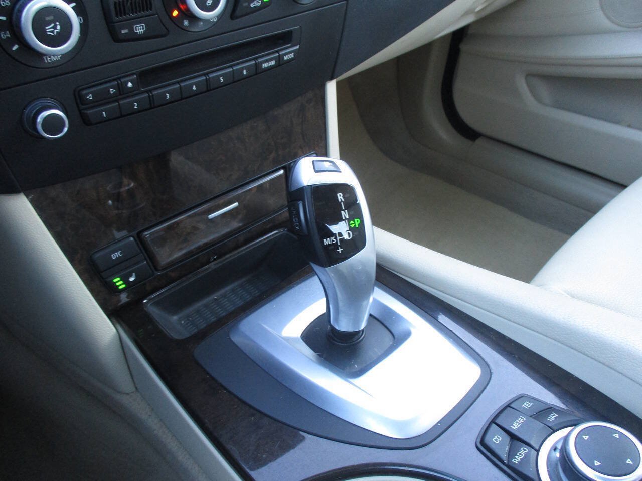 Used 2010 BMW 535i xDrive Sedan AWD/4WD image 59
