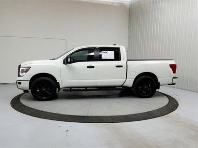 Used 2023 Nissan Titan SV w/ SV Convenience Package