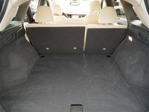 Used 2021 INFINITI QX50 Sensory image 10
