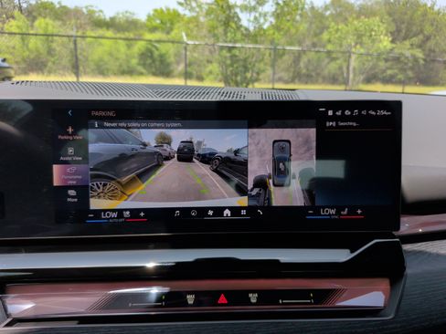 New 2027 BMW 550e xDrive AWD/4WD image 18