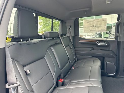 New 2026 GMC Sierra 1500 Denali w/ Denali Reserve Package AWD/4WD image 27