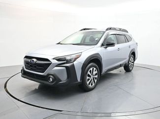 Certified 2025 Subaru Outback Premium w/ Popular Package #1A AWD/4WD video 3