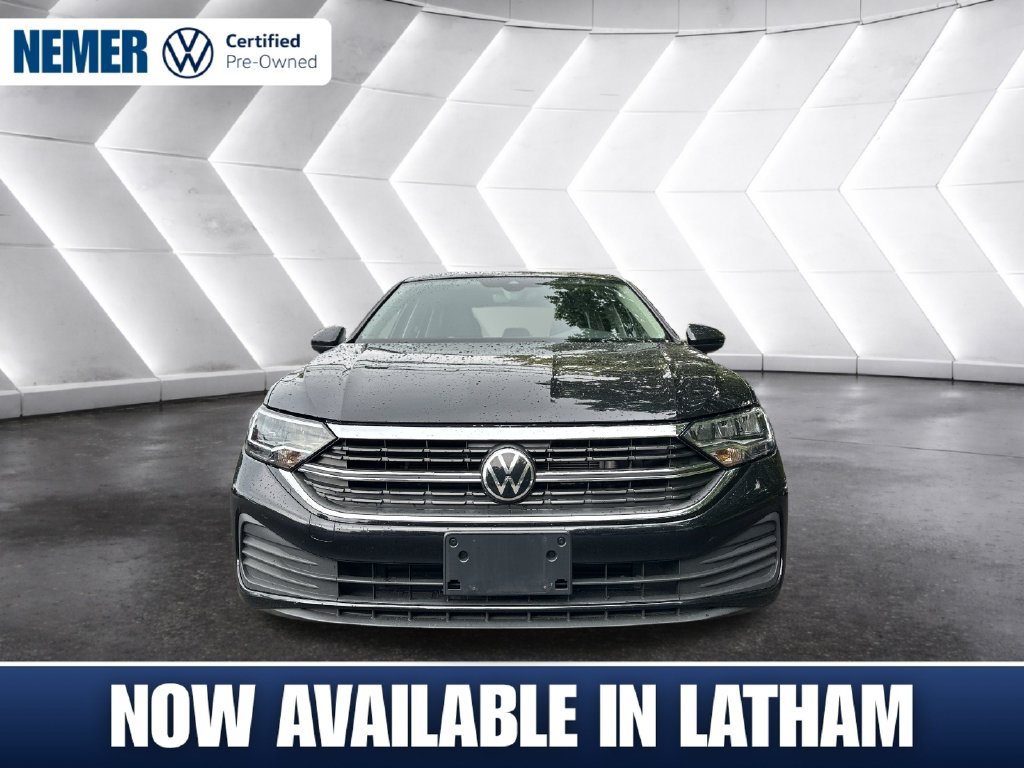 Certified 2024 Volkswagen Jetta SE w/ Panoramic Sunroof Package FWD image 7