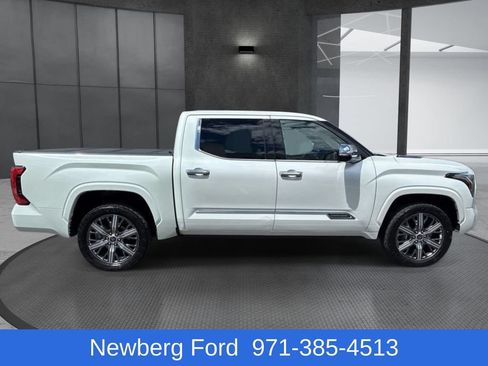 Used 2023 Toyota Tundra Capstone AWD/4WD image 4