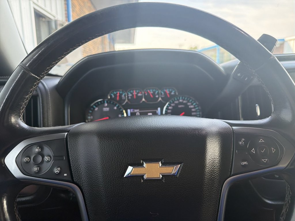Used 2018 Chevrolet Silverado 1500 LTZ w/ Sport Package AWD/4WD image 11