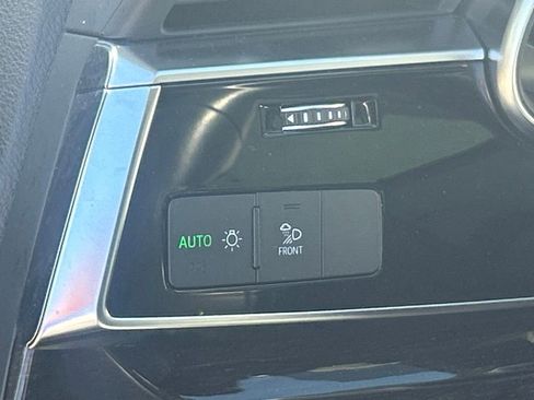 Used 2023 Audi Q7 3.0T Premium Plus image 33