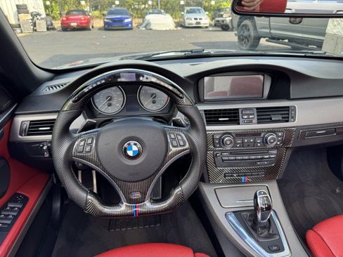 Used 2013 BMW 335is Convertible w/ Premium Pkg RWD image 26
