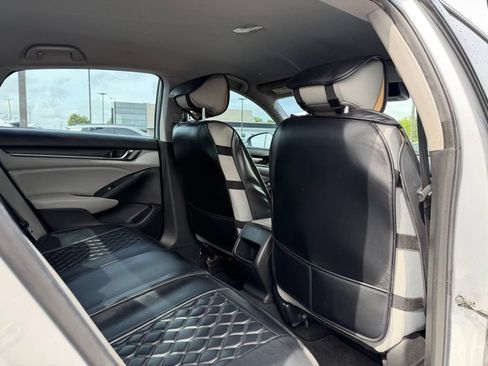 Used 2019 Honda Accord LX image 25