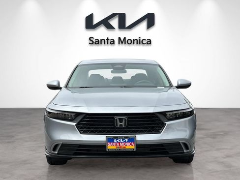Used 2023 Honda Accord EX image 9