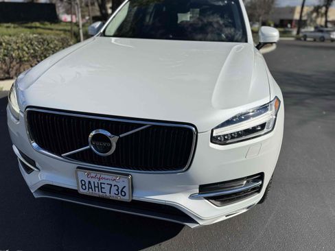 Used 2018 Volvo XC90 T6 Momentum w/ Convenience Package image 24