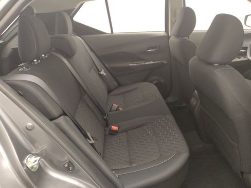 Used 2023 Nissan Kicks SV FWD image 19