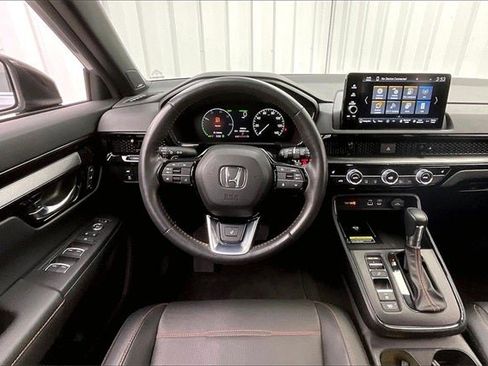 Used 2023 Honda CR-V Sport Touring image 5