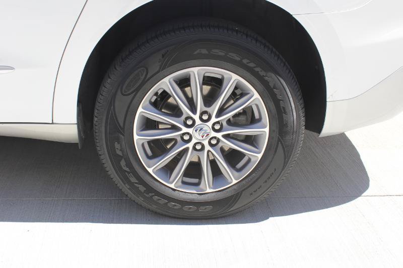 Used 2023 Buick Enclave Essence w/ Sound and Sites Package AWD/4WD image 48
