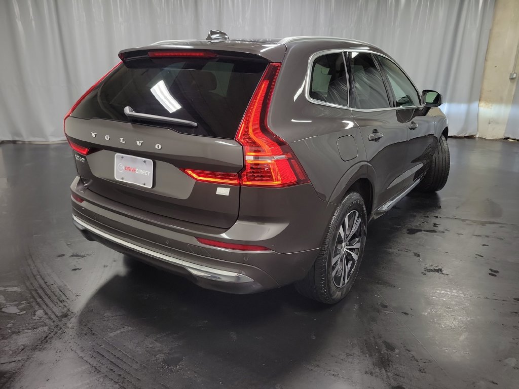 Used 2023 Volvo XC60 T8 Core AWD/4WD image 8
