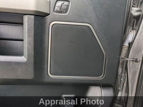 Used 2018 Ford F150 Raptor w/ Equipment Group 802A Luxury AWD/4WD image 16