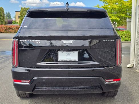 New 2025 Cadillac Escalade IQ Sport 2 image 6