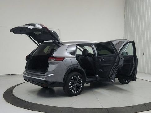Used 2026 Nissan Rogue Platinum w/ Platinum Premium Package AWD/4WD image 15