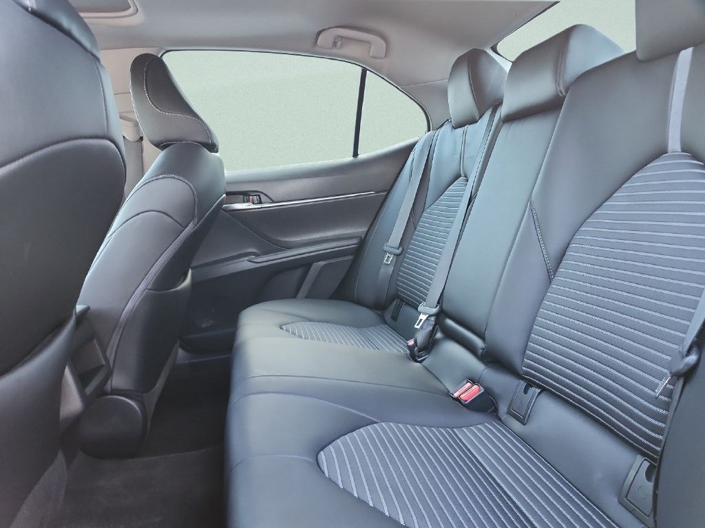 Used 2024 Toyota Camry SE w/ Convenience Package FWD image 22