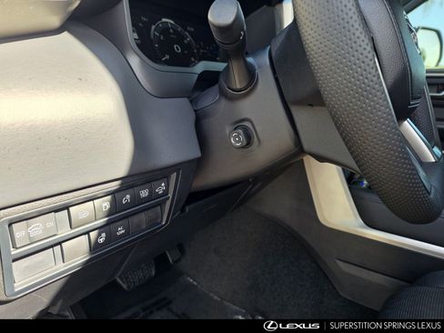 Used 2026 Toyota Sequoia Platinum AWD/4WD image 16