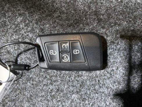 Used 2024 Volkswagen Jetta SE FWD image 20
