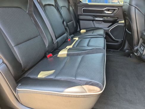 Used 2024 RAM 1500 Laramie AWD/4WD image 21