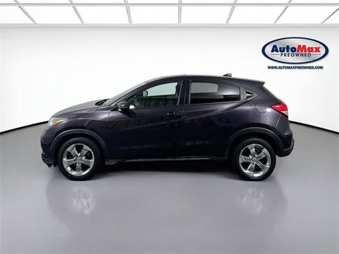 Used 2017 Honda HR-V EX image 9
