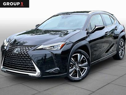 Used 2020 Lexus UX 200 w/ Accessory Package 2