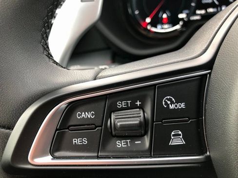 Used 2024 Dodge Hornet R/T w/ R/T Blacktop Package image 4