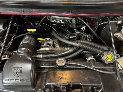 Used 2002 Dodge B1500 image 45