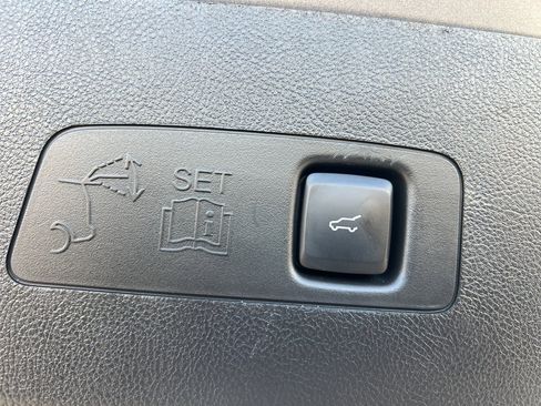 Certified 2022 Lincoln Corsair Reserve image 33