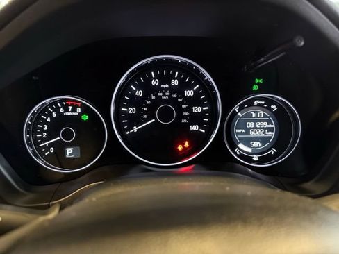 Used 2016 Honda HR-V EX image 12