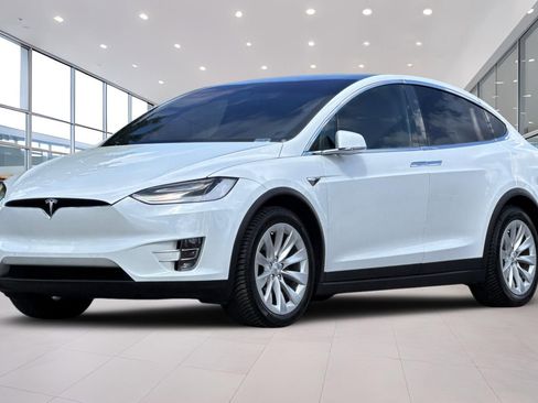 Used 2020 Tesla Model X Long Range AWD/4WD image 8