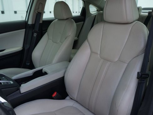 Used 2021 Honda Insight Touring image 26