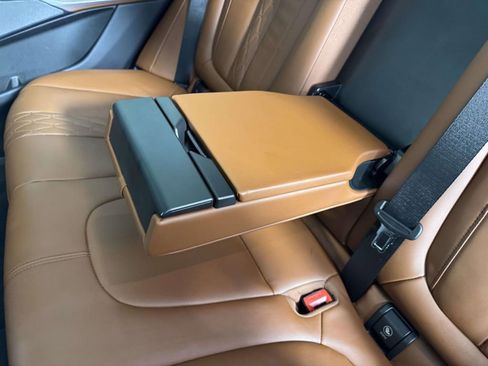 Used 2023 BMW X5 M50i w/ Executive Package image 34