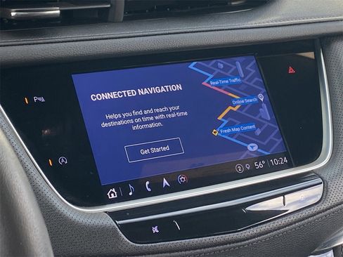 Certified 2022 Cadillac XT5 Premium Luxury w/ LPO, Floor Liner Package image 29