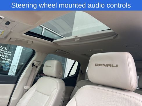 Used 2020 GMC Acadia Denali w/ Technology Package image 16