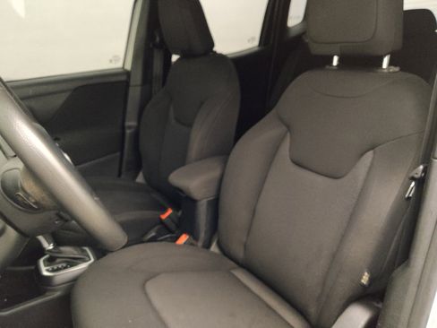 Used 2018 Jeep Renegade Sport w/ Power & Air Group AWD/4WD image 17