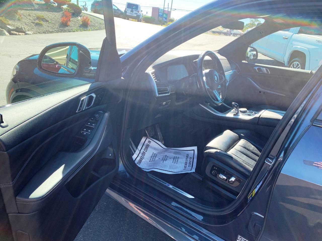 Used 2022 BMW X5 xDrive45e AWD/4WD image 9