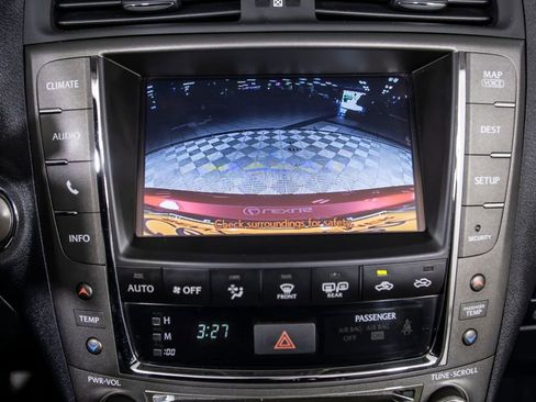 Used 2015 Lexus IS 250C image 32