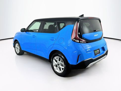 Used 2025 Kia Soul S FWD image 5