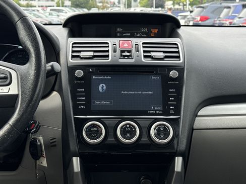 Used 2018 Subaru Forester 2.5i Premium AWD/4WD image 8