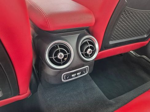 Used 2025 Alfa Romeo Giulia AWD w/ Veloce Package AWD image 8