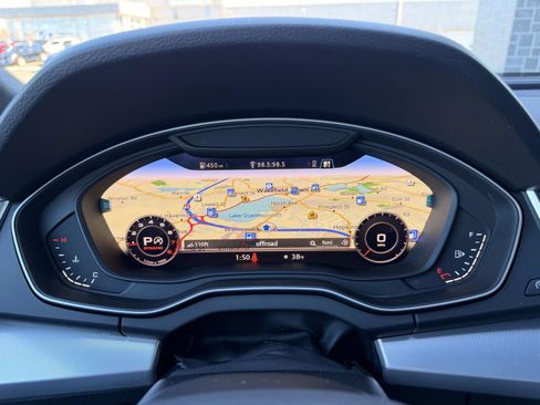 Used 2020 Audi Q5 2.0T Titanium Premium Plus w/ Premium Plus Package image 23