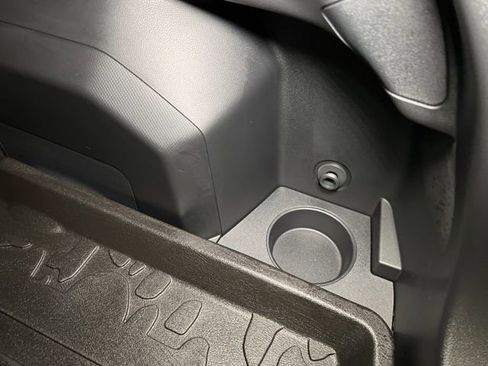 Certified 2025 Subaru Crosstrek 2.0i Premium image 55